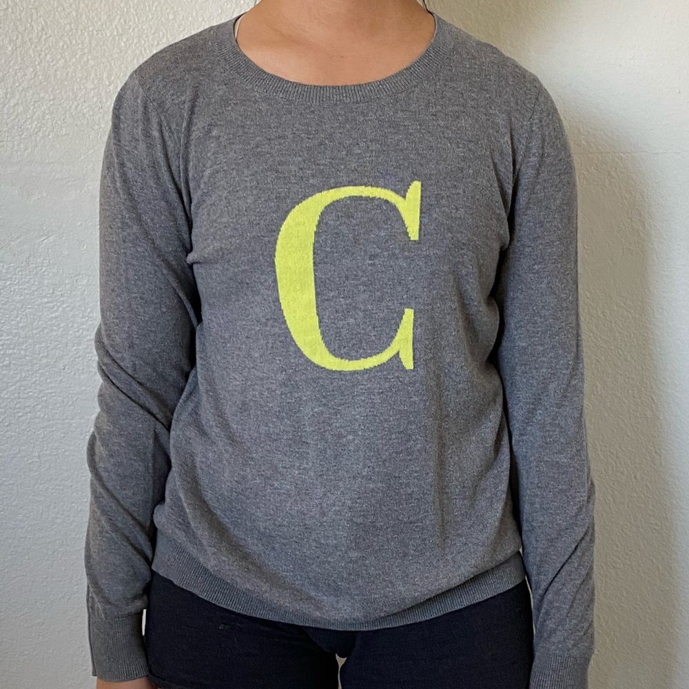 Thin sweater, C print
